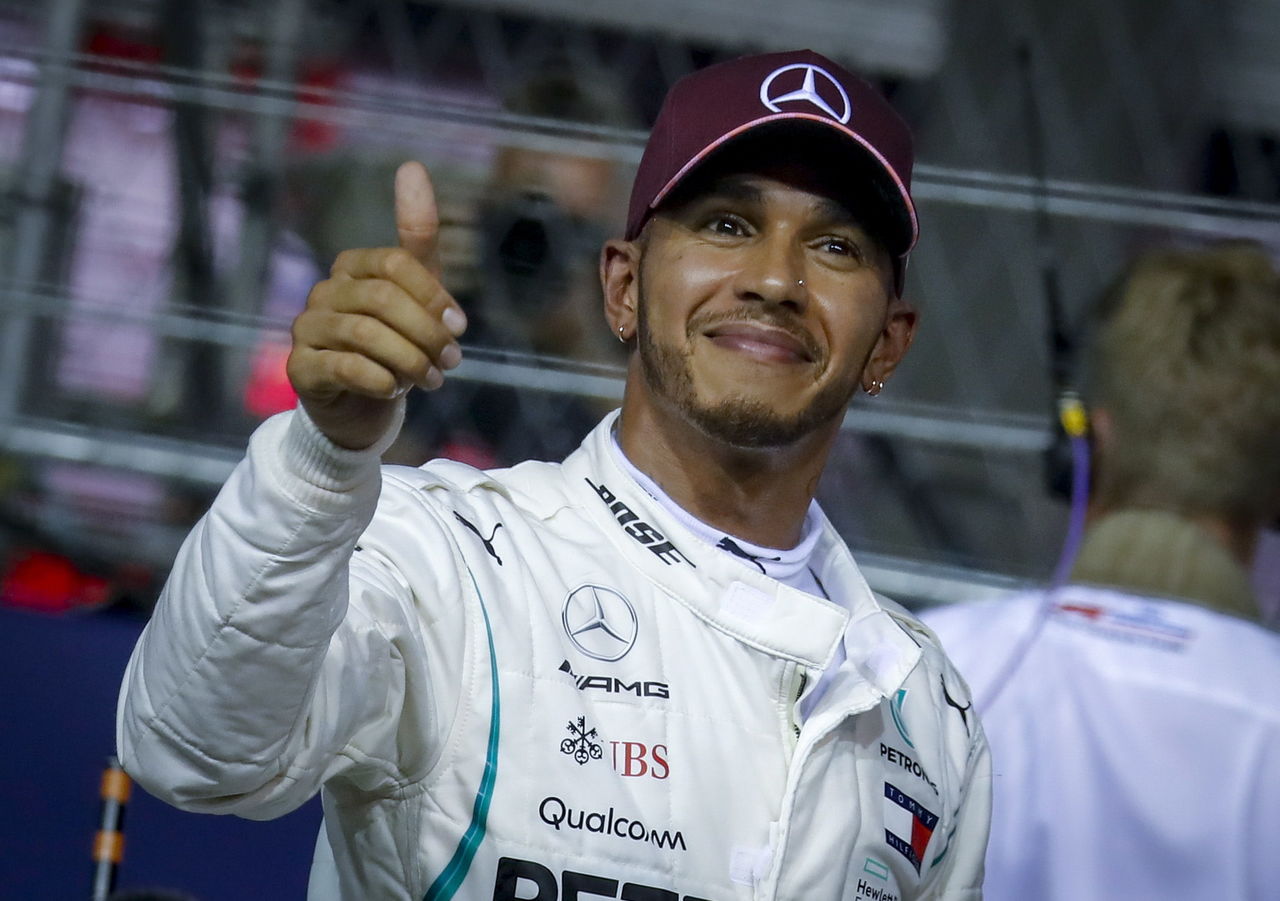 El británico Lewis Hamilton logró la 'pole' número 79 de su carrera.