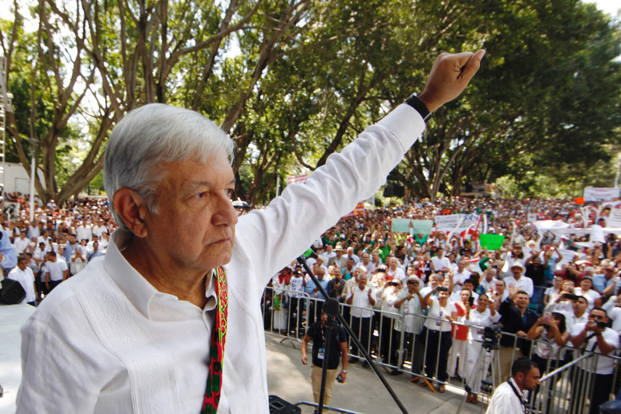 López Obrador aseveró que ha concluido la etapa electoral y es tiempo de cerrar filas, 'nada de pleitos'. (NOTIMEX) 
