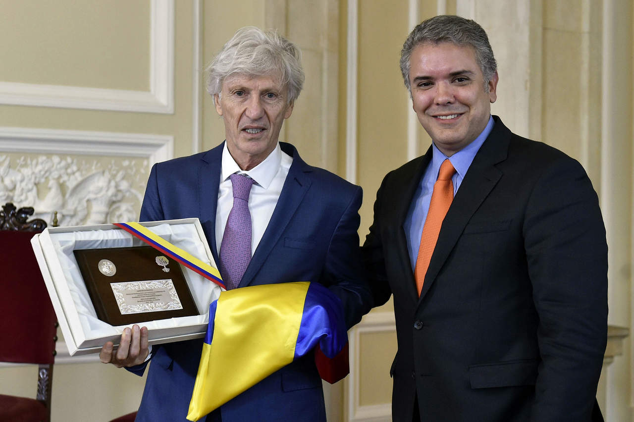 Por su parte, Pékerman también expresó su gratitud al presidente Duque y a todos los colombianos por acogerlo como hijo adoptivo.