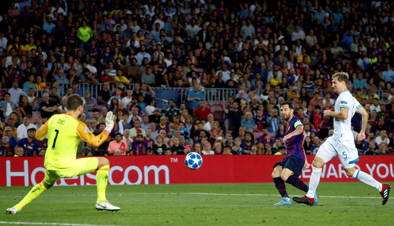 Messi cerró la goleada al minuto 84 con un tanto de pierna derecha. (EFE)