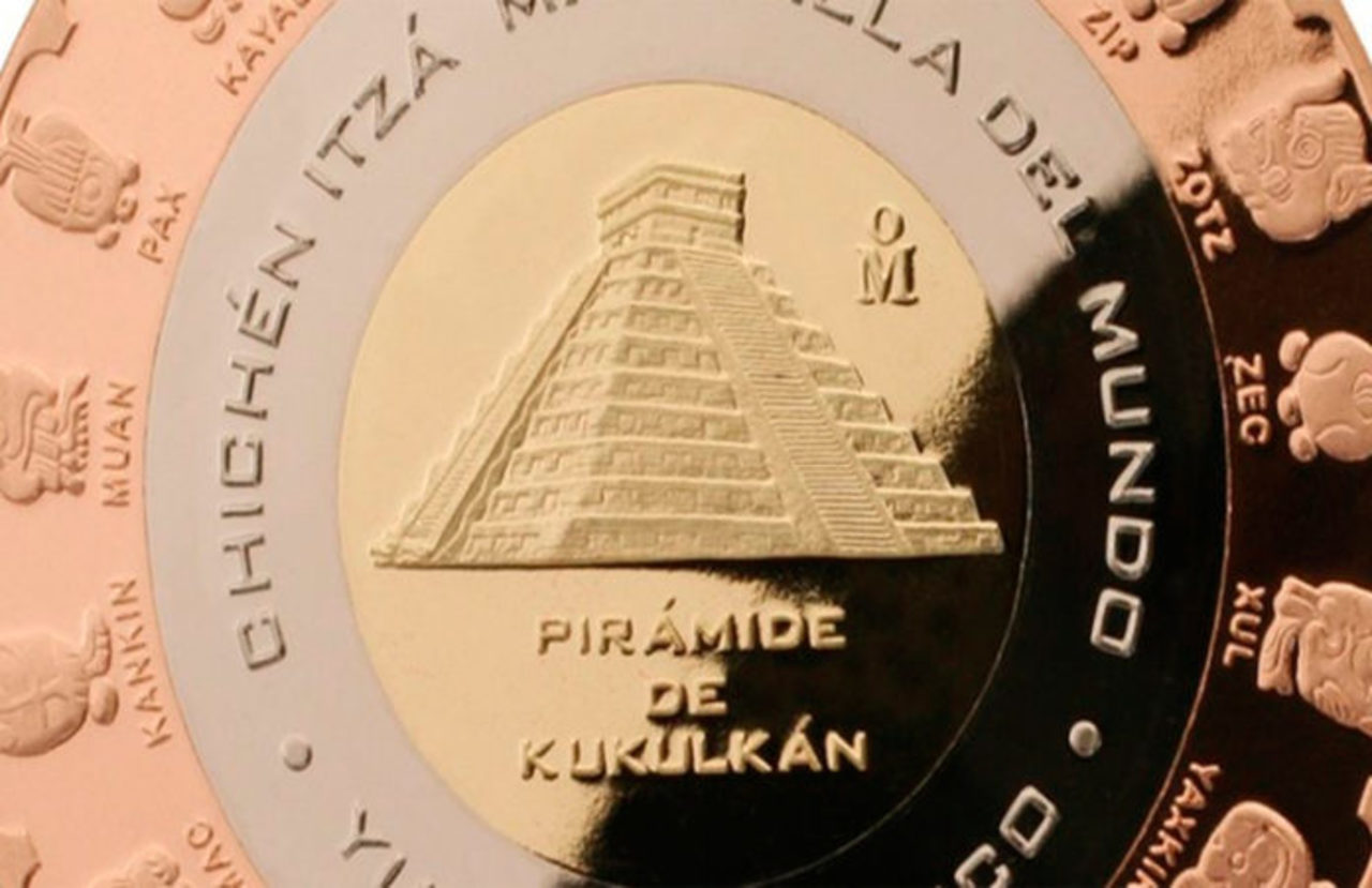 Noticia falsa. Una medalla conmemorativa ha sido confundida con la nueva moneda de 20 pesos.