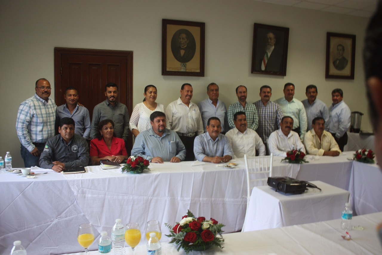 Reunión. Estado anuncia la llegada de recursos del Fonden para municipios de La Laguna. (EL SIGLO DE TORREÓN)