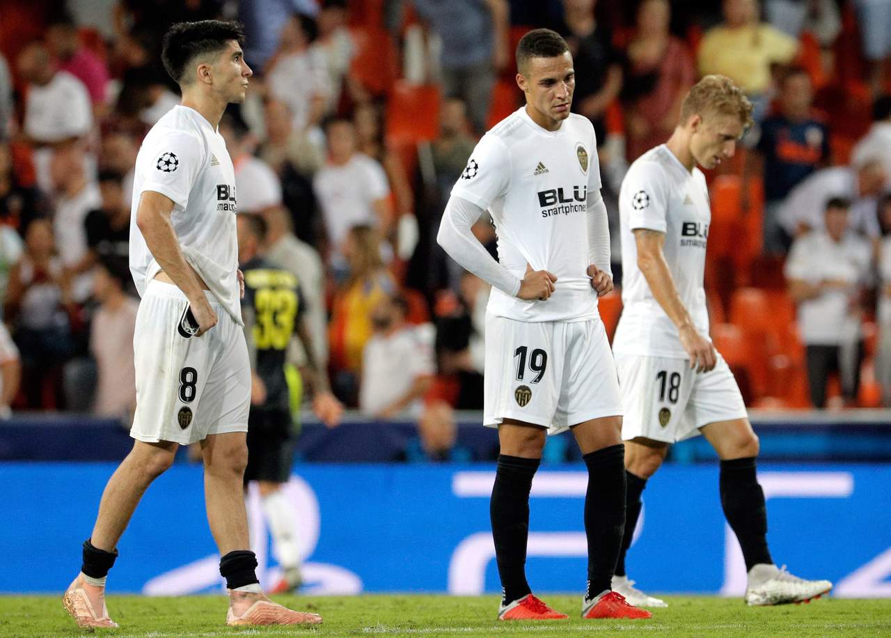 Valencia cayó en su regreso a la Champions League.
