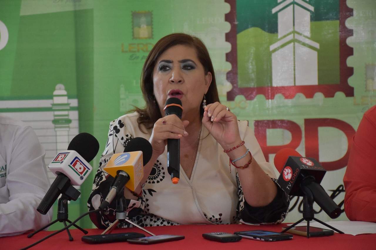 La alcaldesa María Luisa González Achem, anunció la ampliación de la campaña del 80% de descuento a usuarios con atrasos en pagos de agua potable. (EL SIGLO DE TORREÓN)