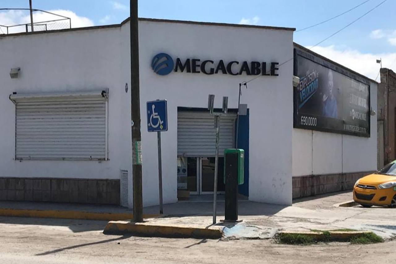 Robo. Intentan robar cajas de Megacable en Gómez Palacio, pero la alarma los hace correr. (EL SIGLO DE TORREÓN)