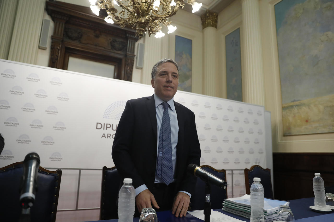 Adelanto. El gobierno argentino busca un adelanto del fondo suscrito con el Fondo Monetario Internacional. (ARCHIVO)