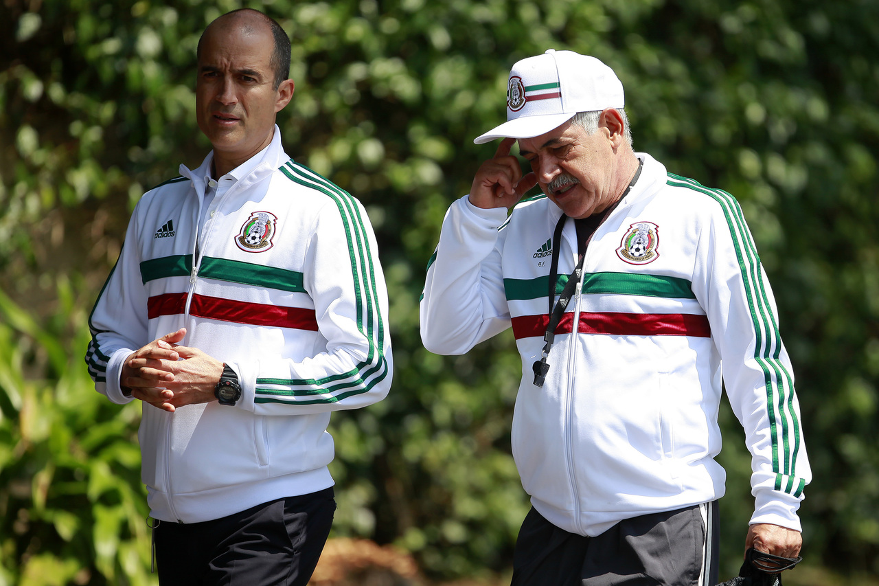 Ricardo Ferretti quedó descartado para seguir de manera definitiva como técnico de la selección de México.
