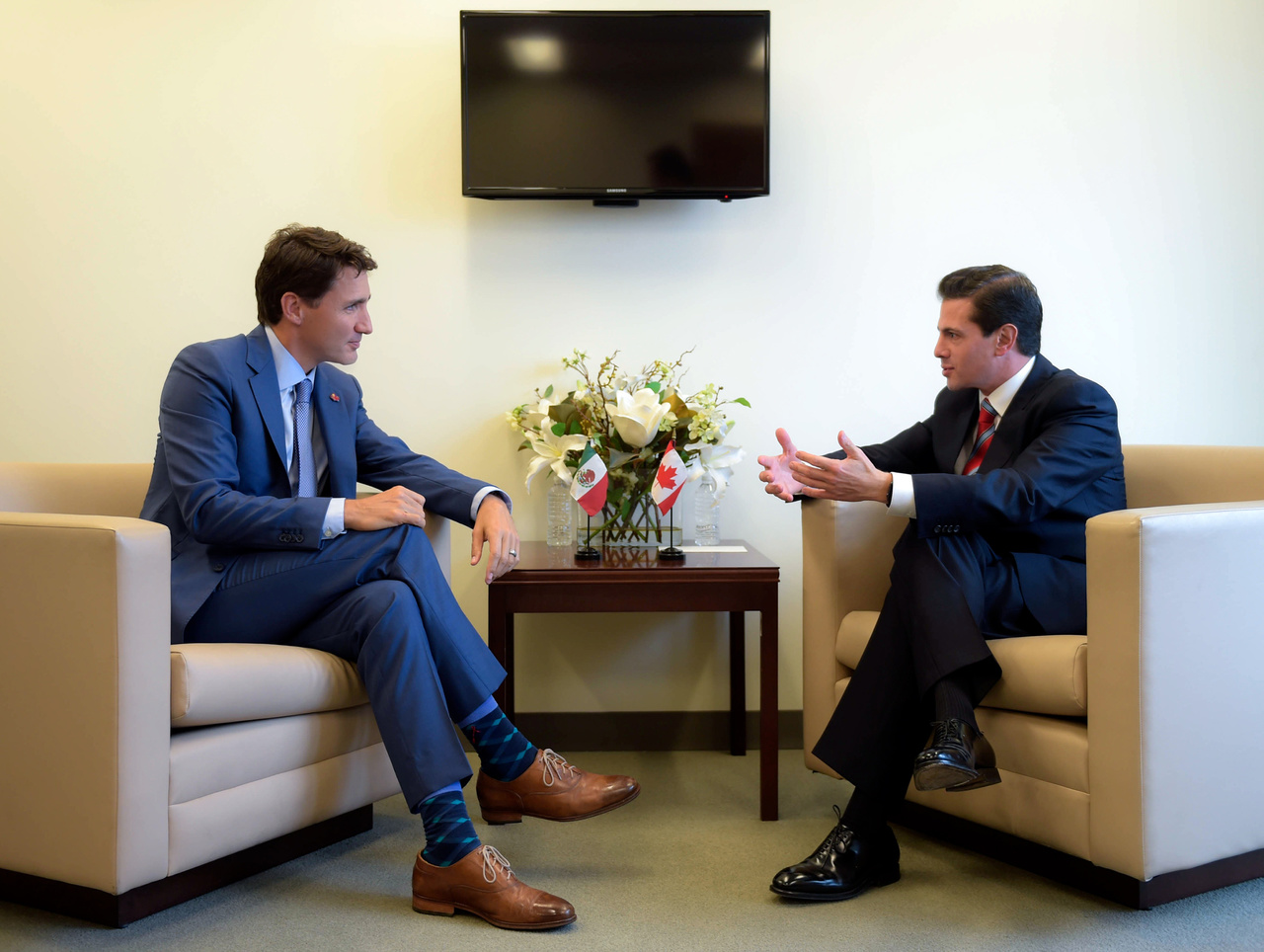 Renegociación. El presidente de México, Enrique Peña Nieto, y el primer ministro de Canadá, Justin Trudeau, dialogaron sobre el proceso de renegociación del Tratado de Libre Comercio de América del Norte, luego de su participación en la 73 Asamblea General de la ONU. (NOTIMEX)