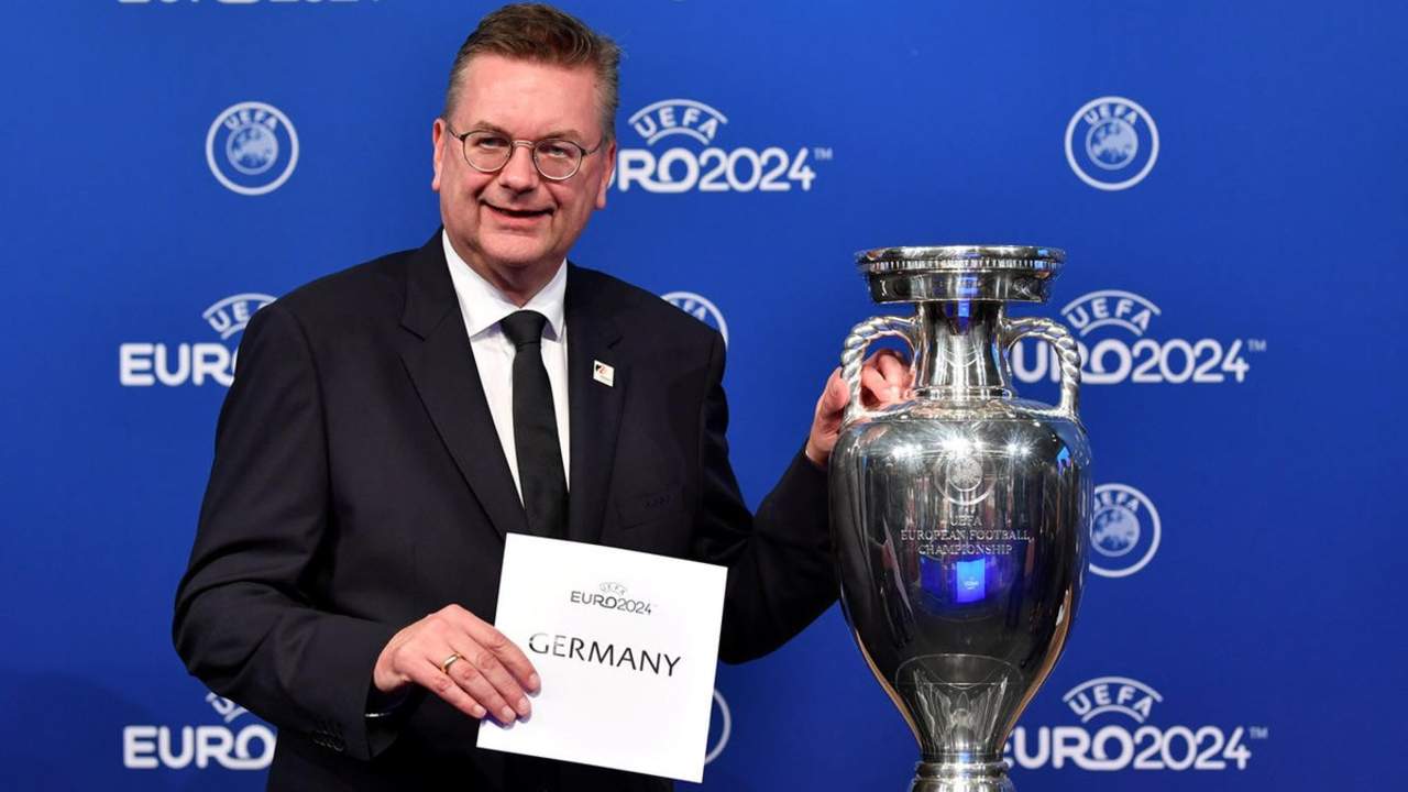Después del exitoso Mundial que albergó en 2006, Alemania era amplia favorita y ganó 12-4 en la votación del comité ejecutivo de la UEFA. (Especial)