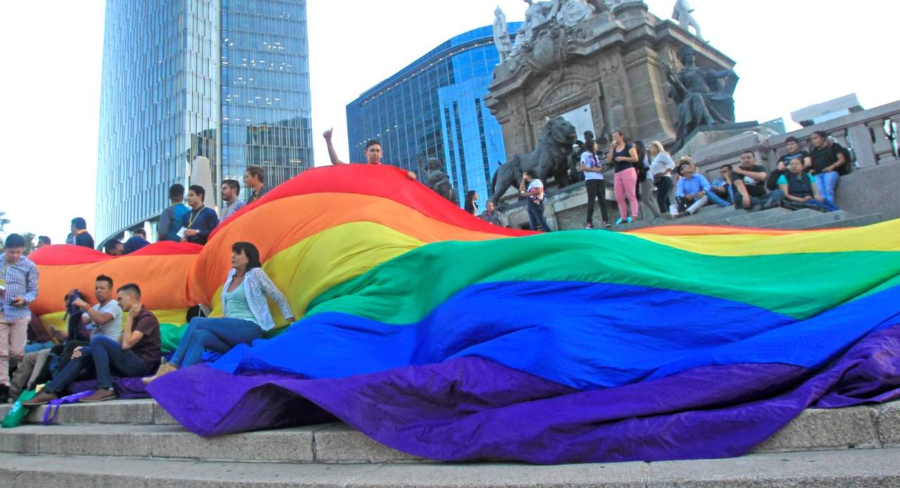 Los métodos de 'curación' son actos que propagaron la criminalización de las personas de la comunidad LGBT. (ARCHIVO)