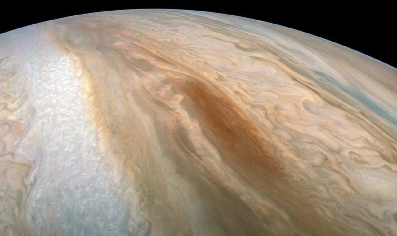 Nuevas imágenes de Júpiter captadas por Juno