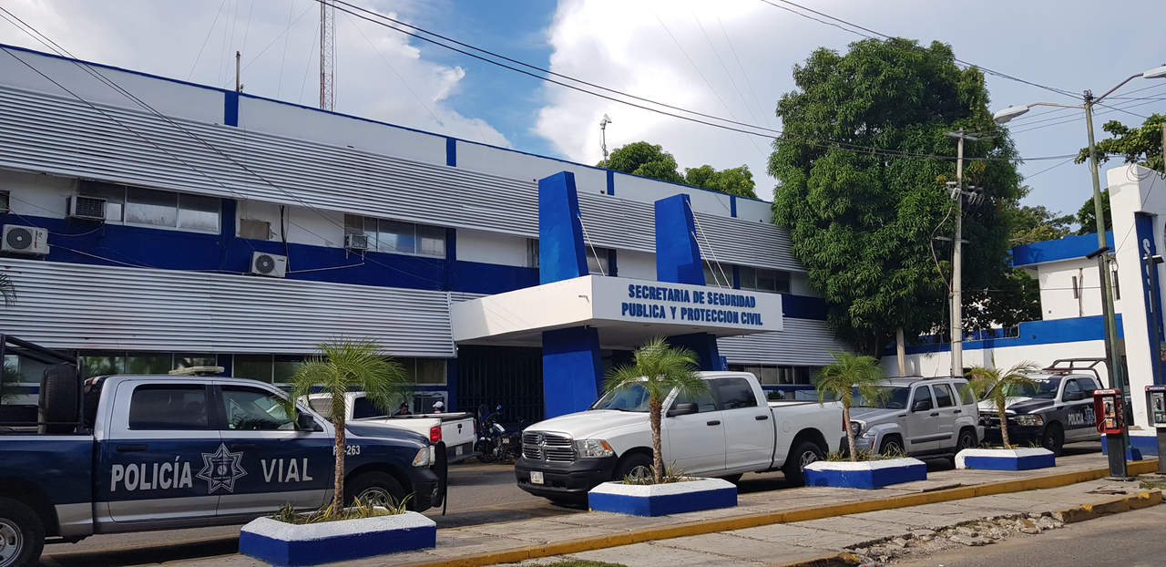 El vocero del Grupo de Coordinación Guerrero (GCG), Roberto Álvarez Heredia, informó a través de un comunicado, que en el caso de los elementos no reportados, la Fiscalía General del Estado presume que no laboran y se investiga su ubicación. (ARCHIVO)