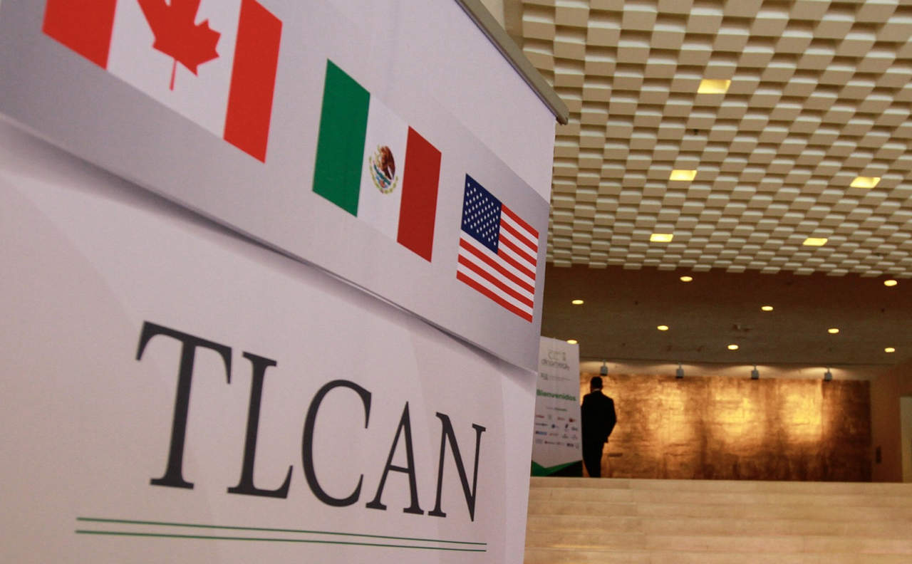 En las próximas 48 horas se sabrá si el nuevo TLCAN será firmado en forma trilateral, incluyendo a Canadá, o si sólo será firmado entre México y Estados Unidos. (ARCHIVO)