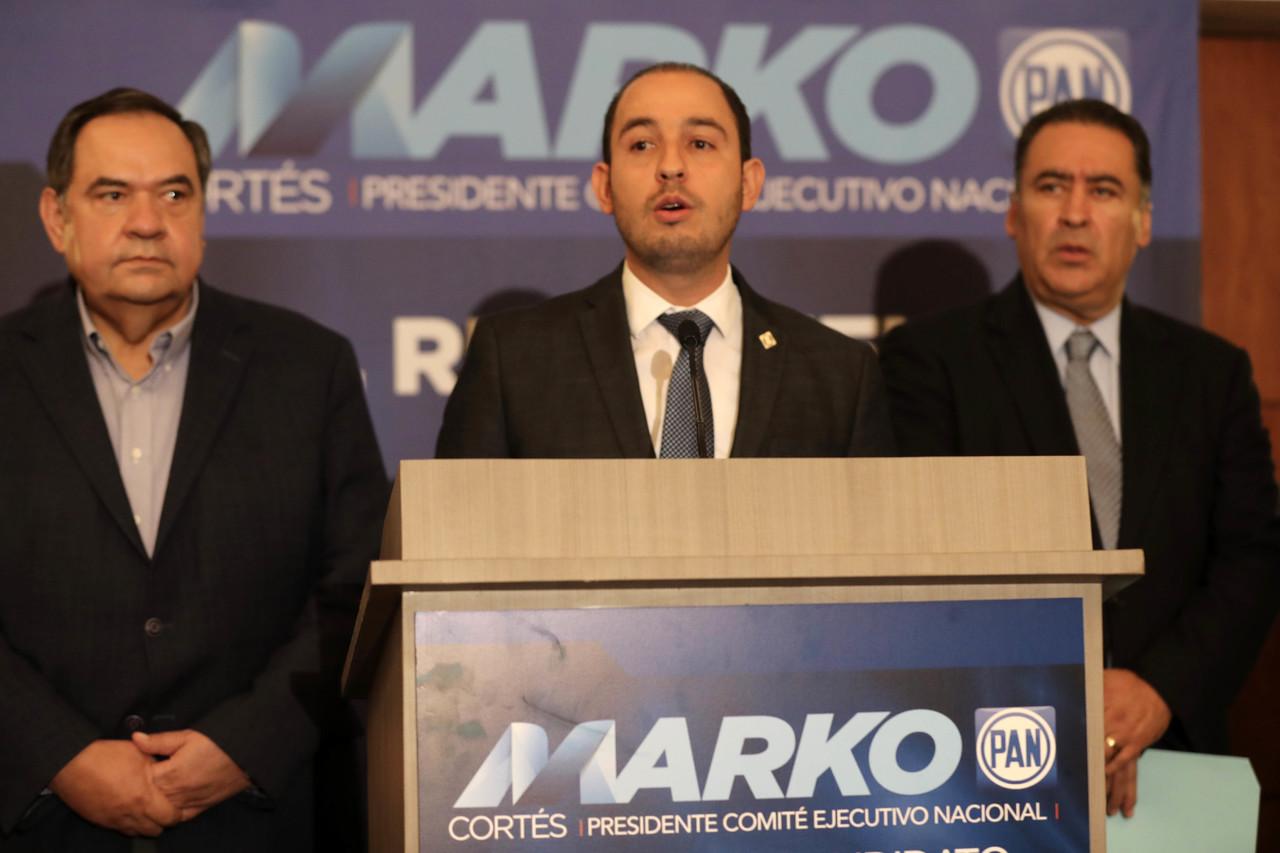 Respuesta. Los integrantes de la planilla única, Marko Cortés y Héctor Larios, rechazaron en conferencia que su alianza sea el 'fin' del partido como lo expresó en redes Felipe Calderón.