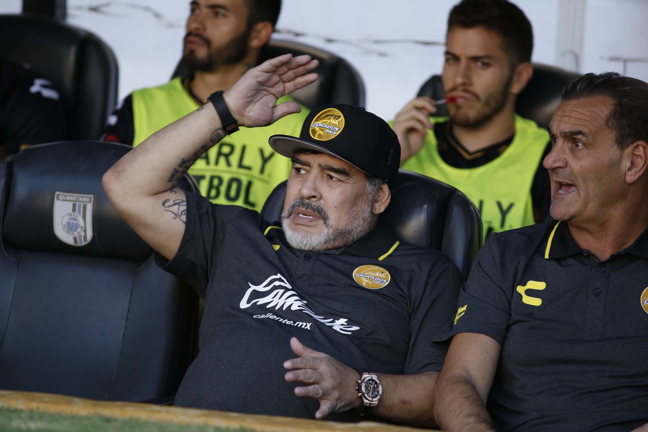 El argentino Diego Armando Maradona criticó al presidente de la FIFA, el suizo Gianni Infantino, por prescindir de su presencia en la entrega de los premios 'The Best', que se realizó la semana anterior.