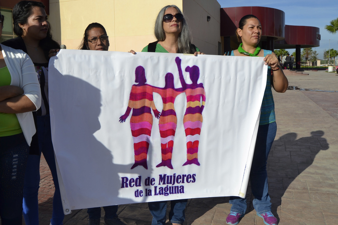 Obligarán. Feministas de La Laguna piden punto de acuerdo para que instituciones de Salud cumplan con abortos legales. (EL SIGLO DE TORREÓN)