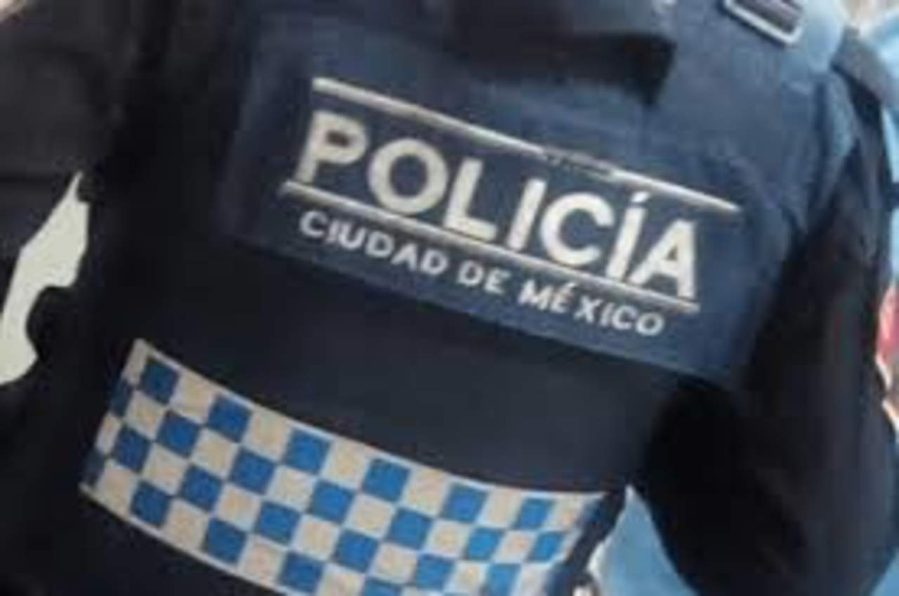 Antes del mediodía, en calles de la alcaldía Cuauhtémoc, los operadores de las cámaras del C2 reportaron que los dos sospechosos habían provocado que un policía de tránsito derrapara en el cruce de las calles Lázaro Cárdenas y Artículo 123. (ARCHIVO)