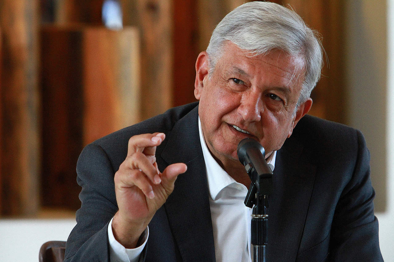 'Siempre he sostenido y hay pruebas suficientes de que hubo un fraude en 2006', respondió López Obrador tras ser preguntado sobre los dichos de Madrazo. (ARCHIVO)