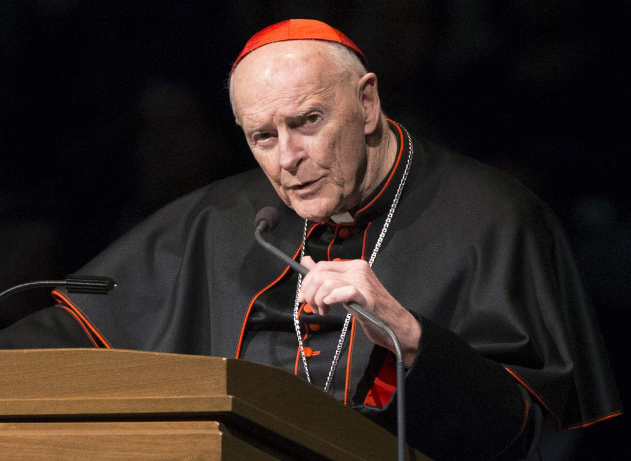 En julio pasado el Vaticano informó de que el Papa había expulsado a McCarrick del Colegio Cardenalicio. (ARCHIVO) 