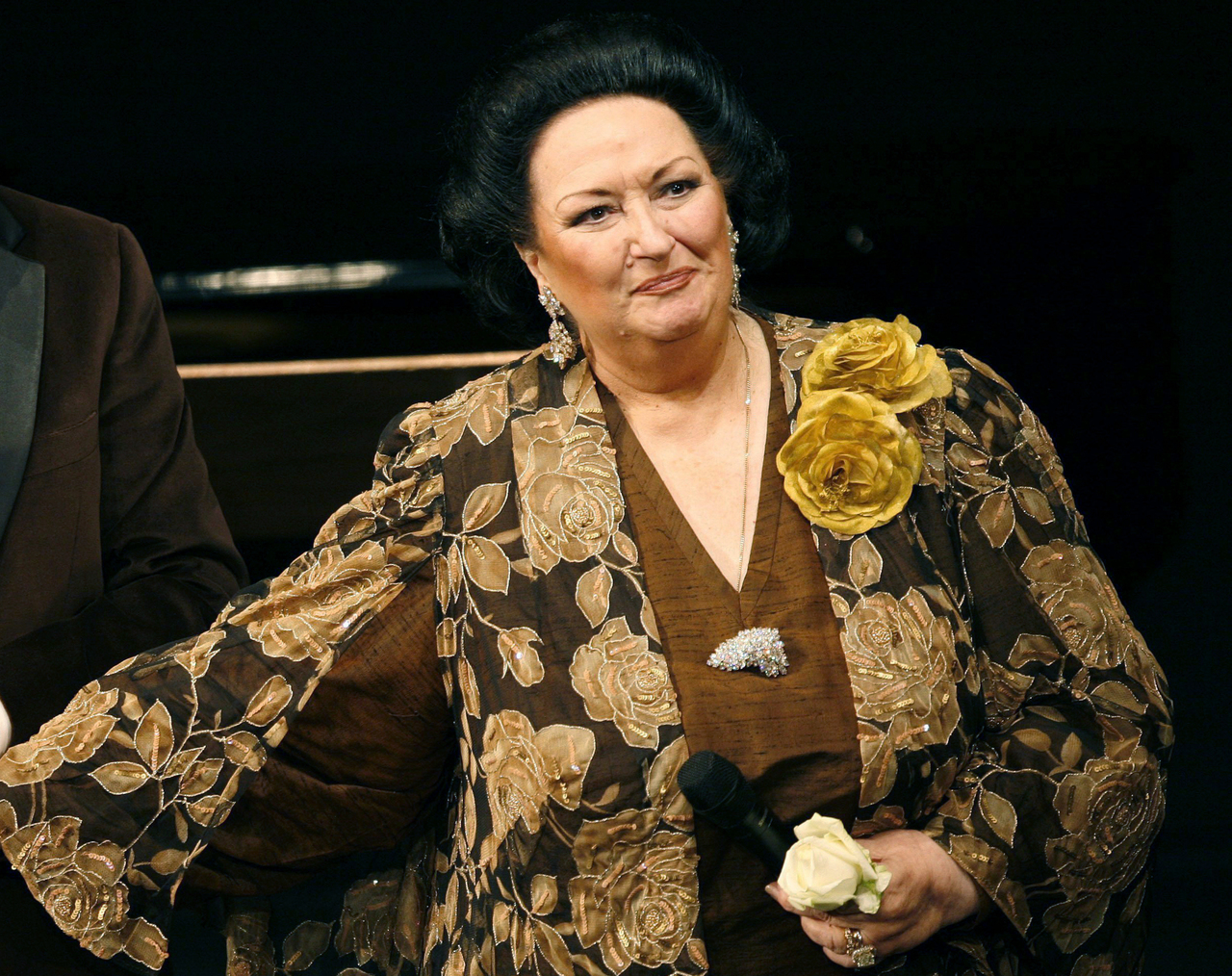 Última diva. Una de las grandes sopranos del Siglo XX, la española Montserrat Caballé, considerada la última gran diva, murió a los 85 años de edad en el Hospital de Sant Pau de Barcelona, España.