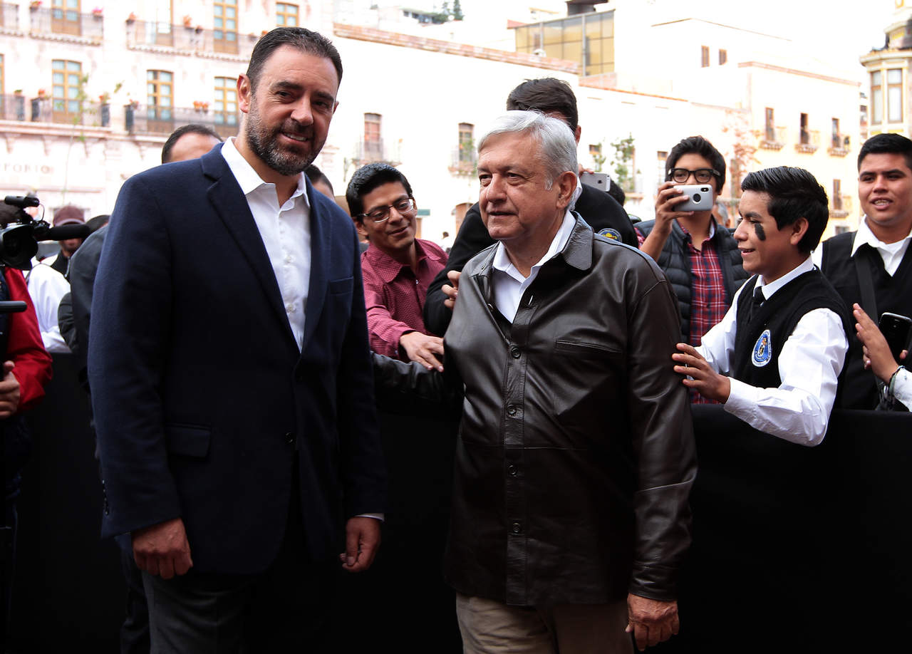 AMLO se reunió con el gobernador Alejandro Tello. (NOTIMEX) 