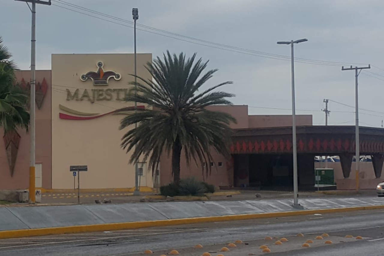 Zermeño da permiso para abrir casinos en Torreón