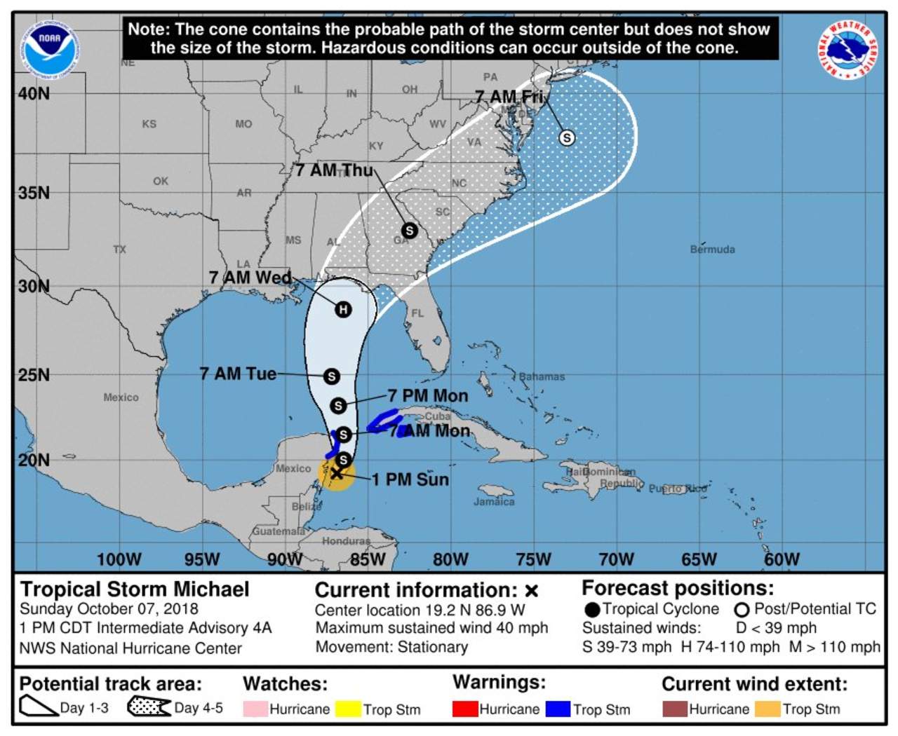 La Secretaría de la Defensa Nacional (Sedena) informó que personal de la 34 Zona Militar, en Chetumal, Quintana Roo, aplica el Plan-DN-III-E por la presencia del huracán Michael, categoría 3. (TWITTER)