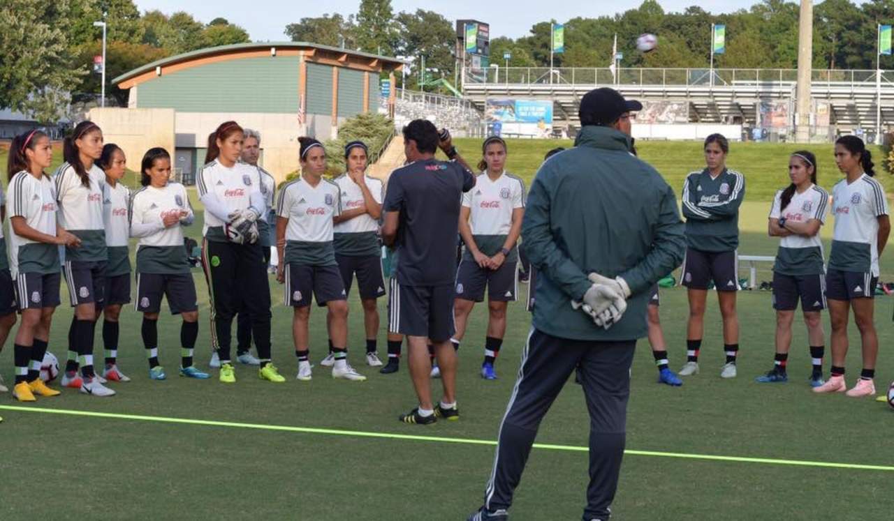 El Tri femenil se entrenó en las instalaciones del Centro de Alto Rendimiento de la Federación Mexicana de Futbol (FMF). (Especial)