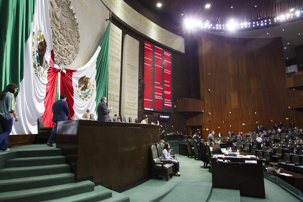 Diputados priistas abogan por mantener ProMéxico