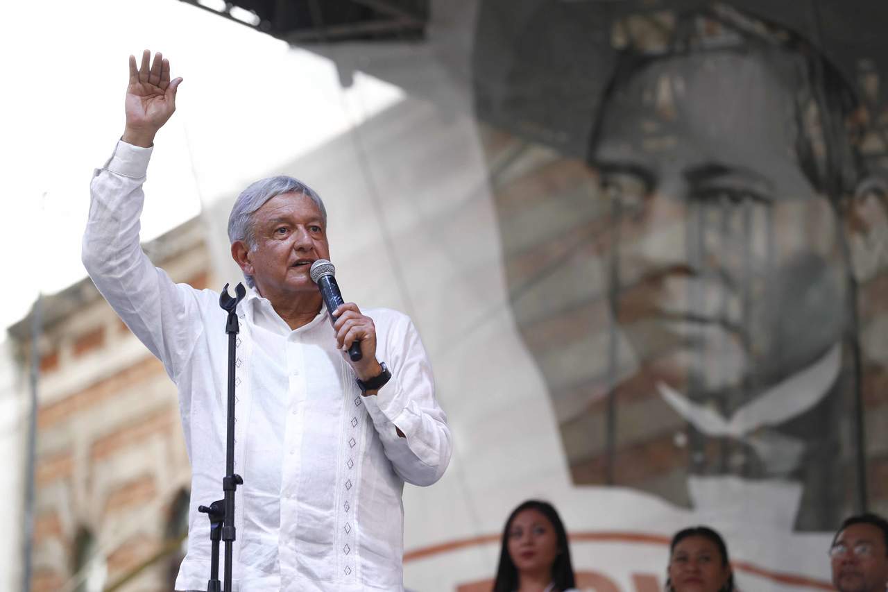 El FMI también recomendó a la administración que encabezará López Obrador continuar los esfuerzos por mantener las finanzas sanas. (ARCHIVO)