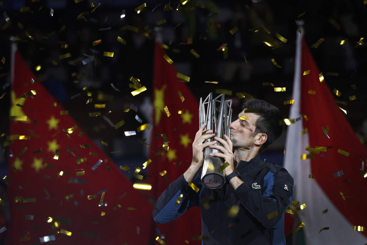 El tenista serbio alcanzó la gloria en el Masters 1000 de Shanghái.