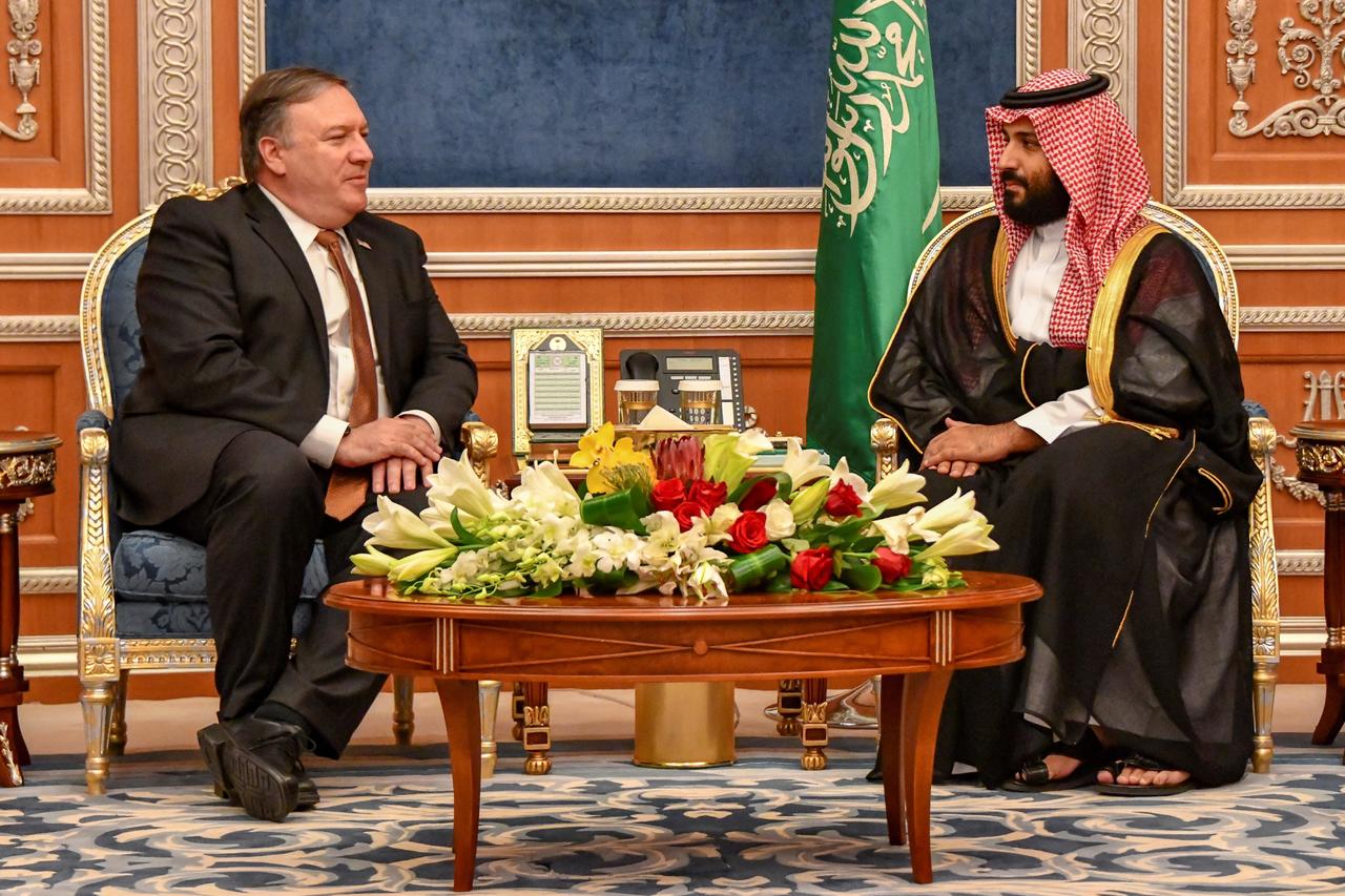 Diálogo. Mike Pompeo habló con el príncipe saudí, Mohamed bin Salman. (AGENCIAS)