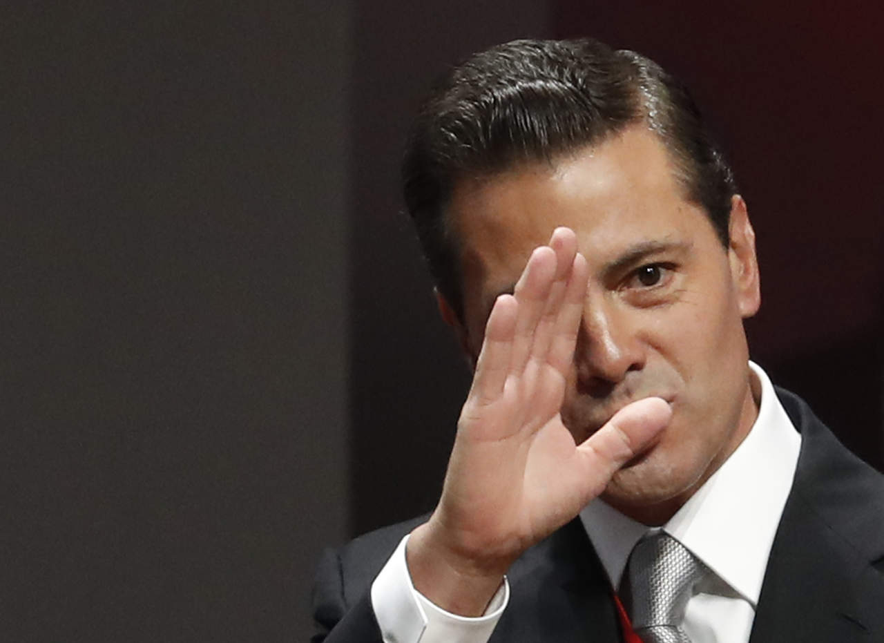 ¿Merece Peña Nieto un homenaje en Coahuila?