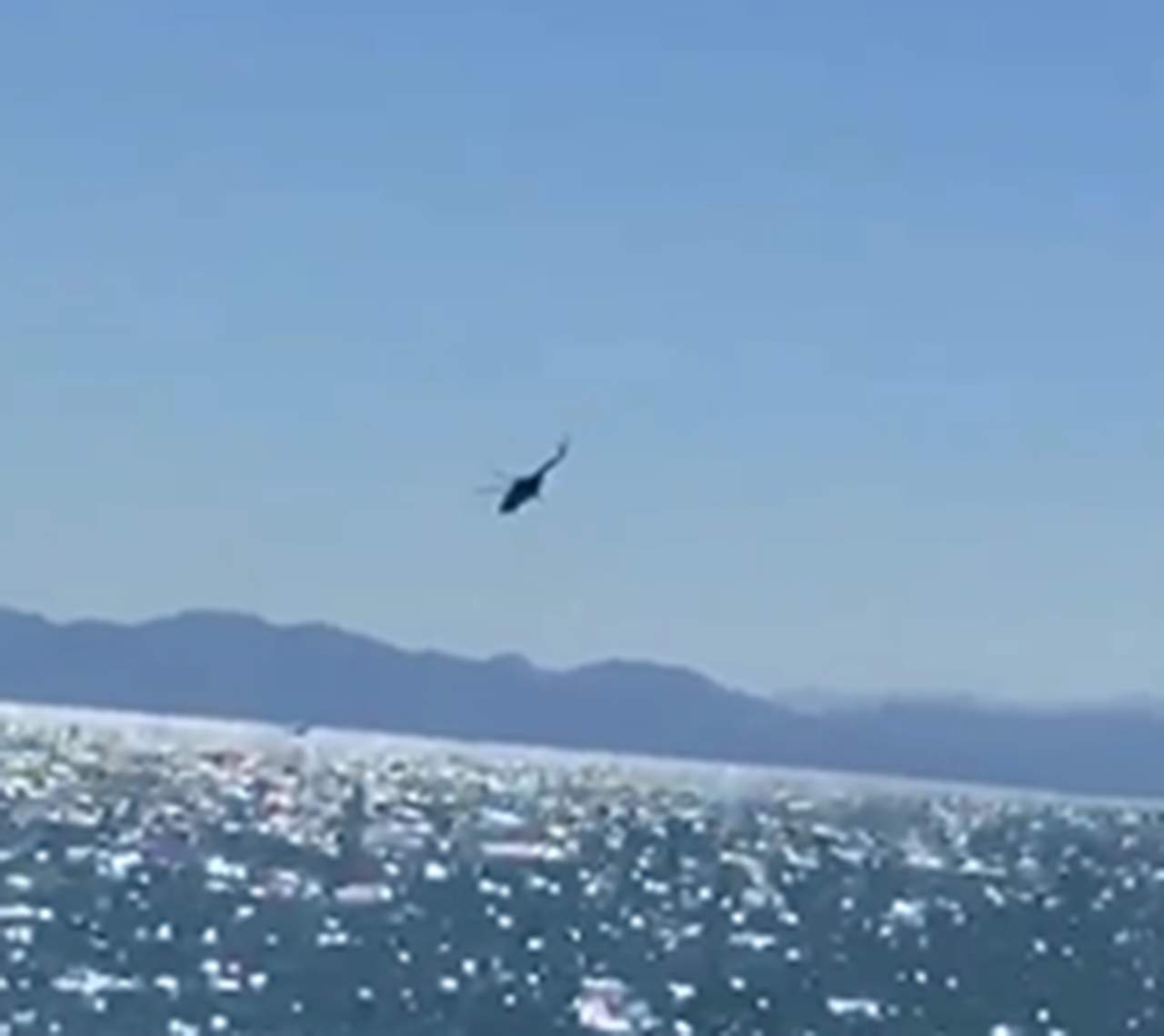 Cae helicóptero de la Marina Armada en el Golfo de California
