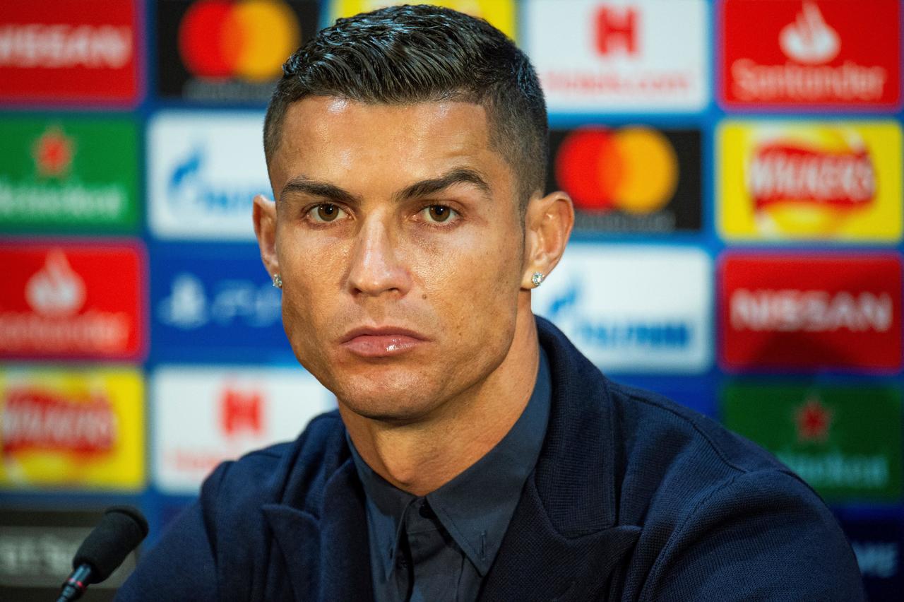 Cristiano Ronaldo, delantero portugués de la Juventus, en una rueda de prensa en Manchester.