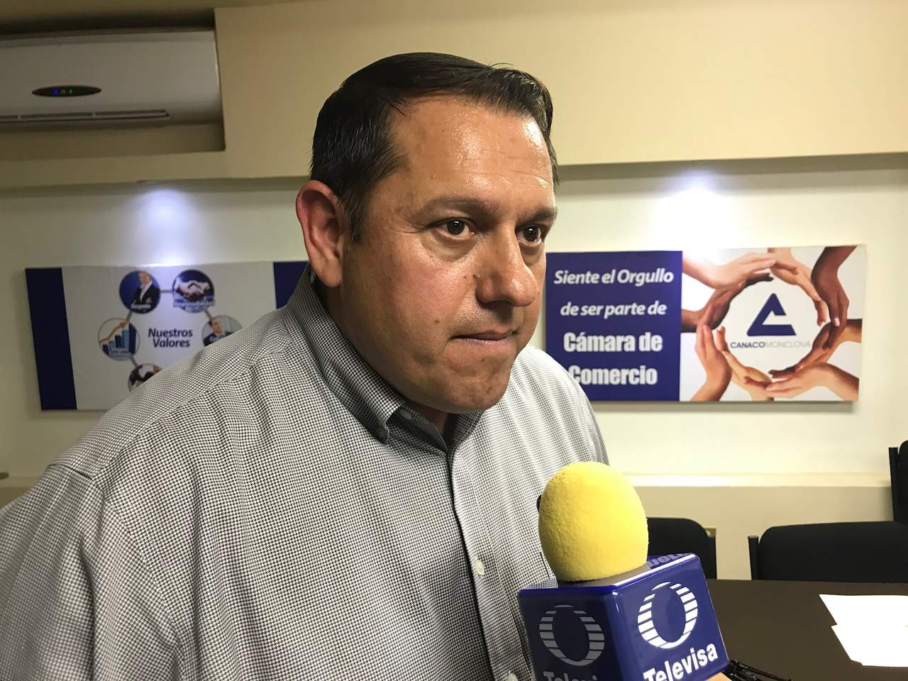 Ricardo Zertuche Martínez, presidente de Canaco Monclova, lanzó una alerta por la presencia de billetes falsos en Monclova, pero ni la FGE ni la PGR tienen conocimiento de estos hechos.