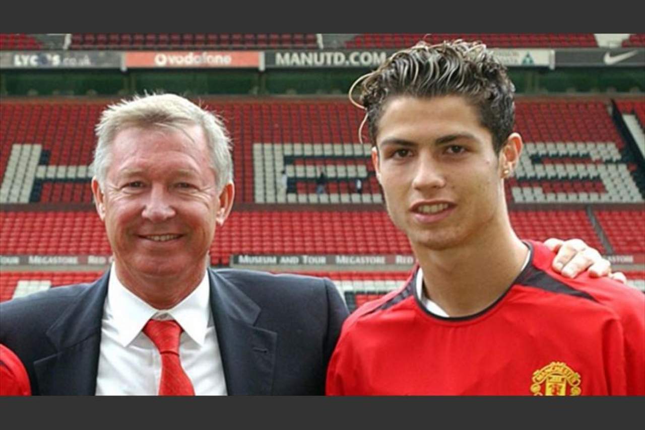 En el United, siempre bajo las órdenes de Ferguson, Cristiano conquistó tres Premier League, una Liga de Campeones y un Balón de Oro. (Especial)