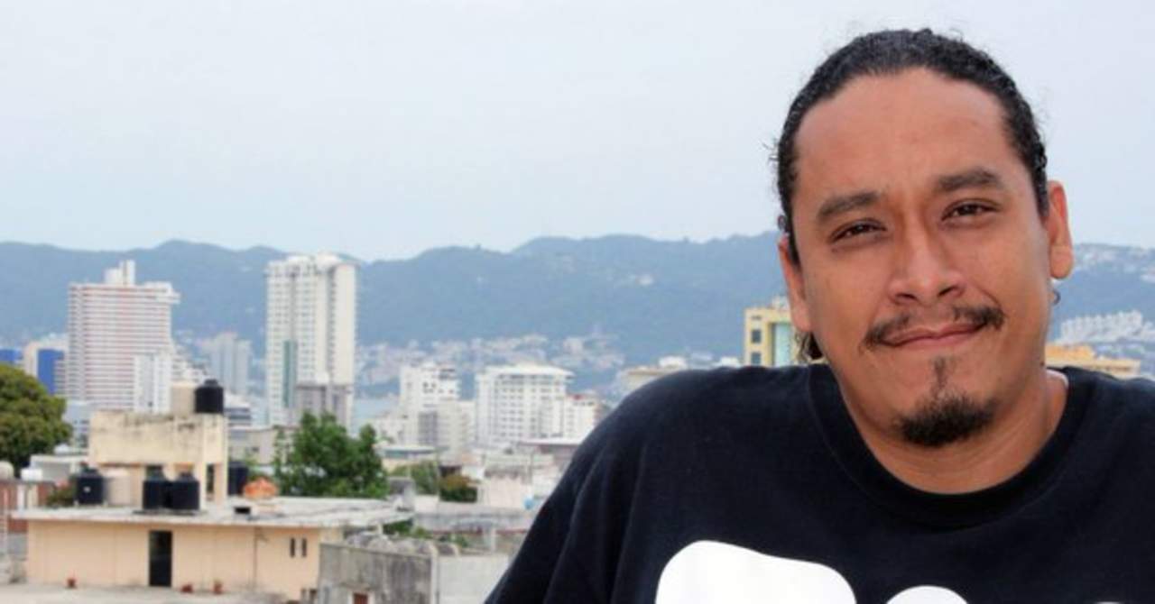 Soriano, quien trabajaba para el Sistema de Radio y Televisión de Guerrero, medio público de dicho estado sureño, fue asesinado ayer en la carretera Cayaco-Puerto Marqués, cuando regresaba de una cobertura periodística. (ARCHIVO)