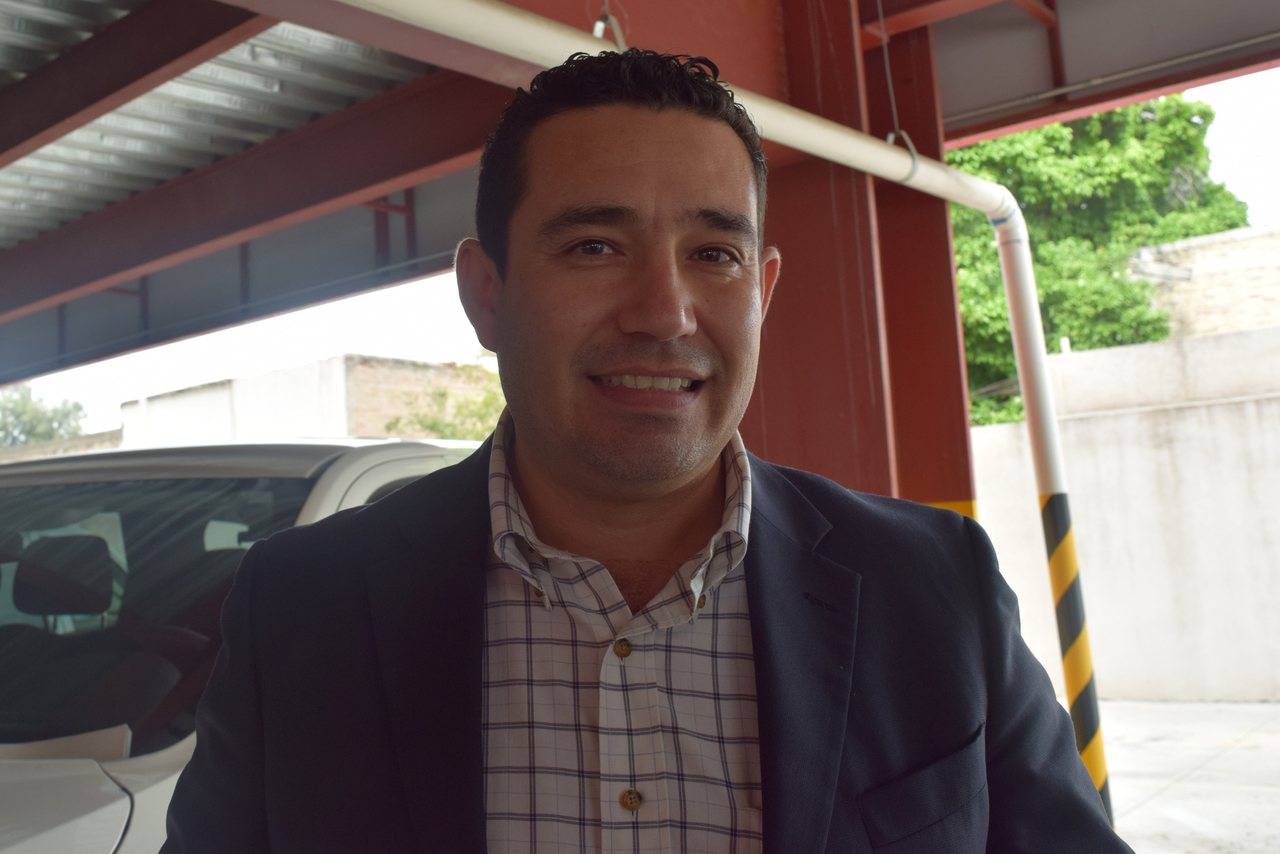 Postura. Raúl Meraz, presidente del PRI criticó al exdirigente de ese partido, Juan Ávalos Méndez. (EL SIGLO DE TORREÓN)