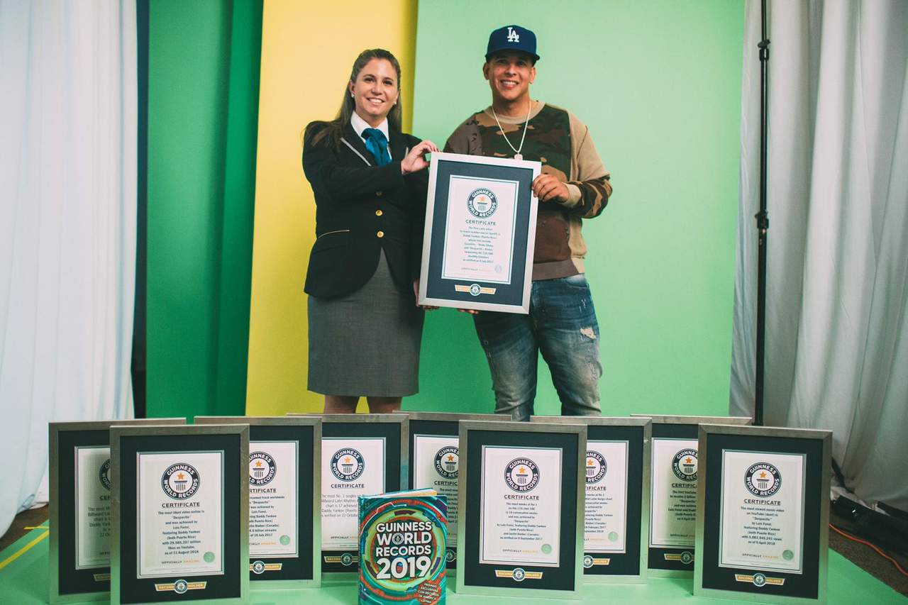 El reguetonero boricua Daddy Yankee recibió diez récords Guinness, siete de ellos por el éxito mundial de Despacito. (ARCHIVO)