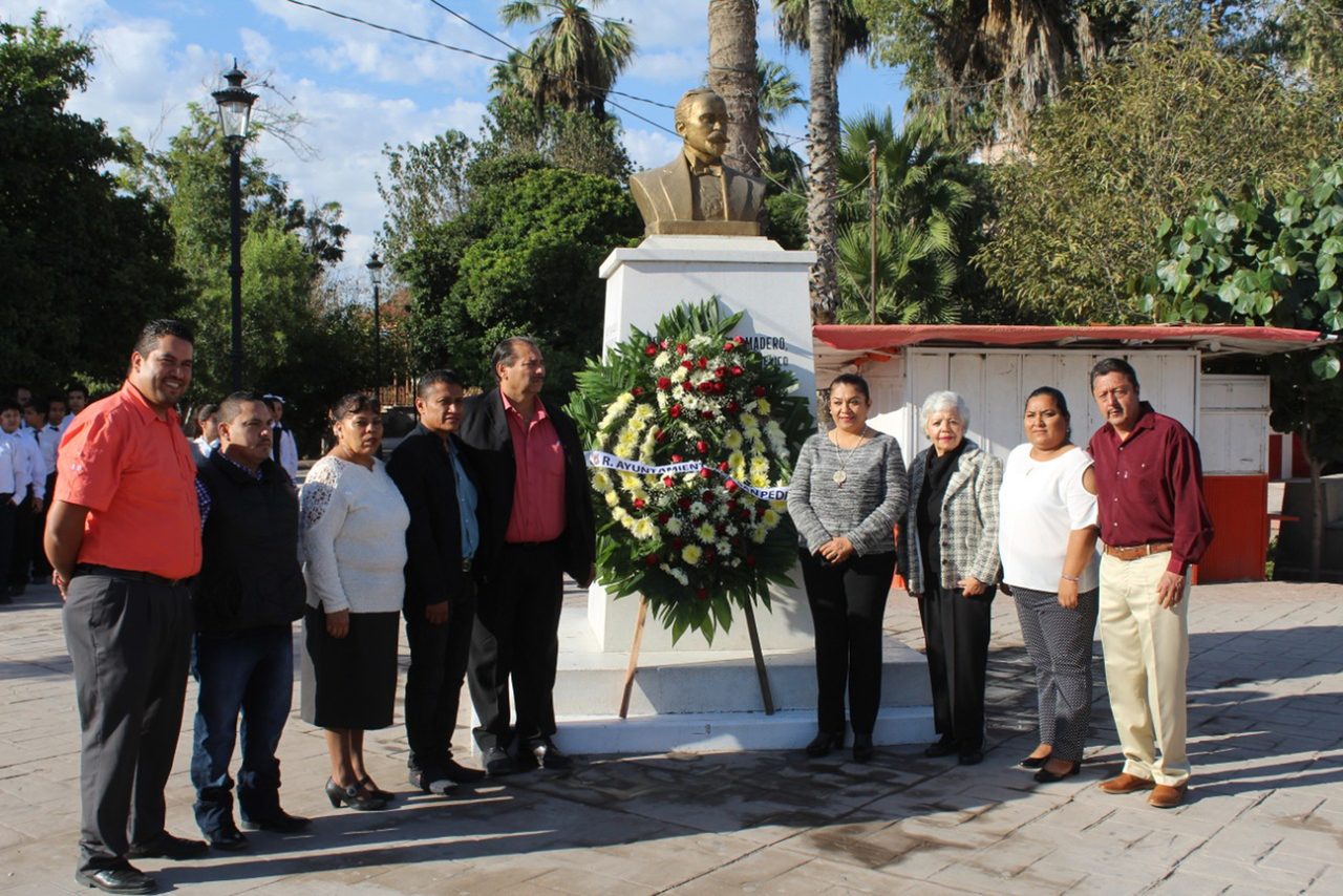 Guardia. Conmemoran 145 años del natalicio de Fco. I. Madero. (EL SIGLO DE TORREÓN/MARY VÁZQUEZ)