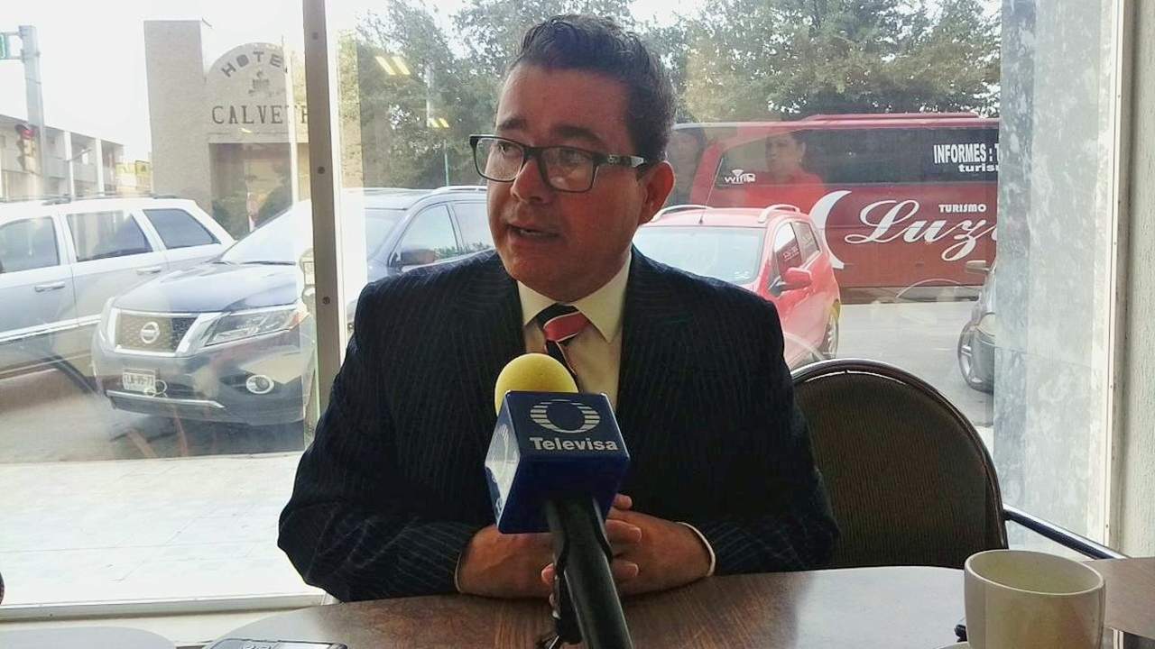 Así lo dio a conocer el regidor electo por Morena, Ignacio Corona, esta mañana en rueda de prensa. (GUADALUPE MIRANDA)