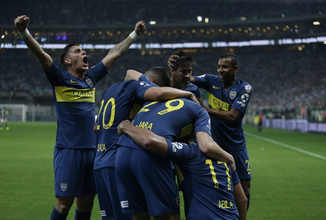Boca Juniors buscará ahora su séptimo título de Libertadores y el River, el cuarto, en un Superclásico argentino inédito en una final del torneo continental. (ARCHIVO)