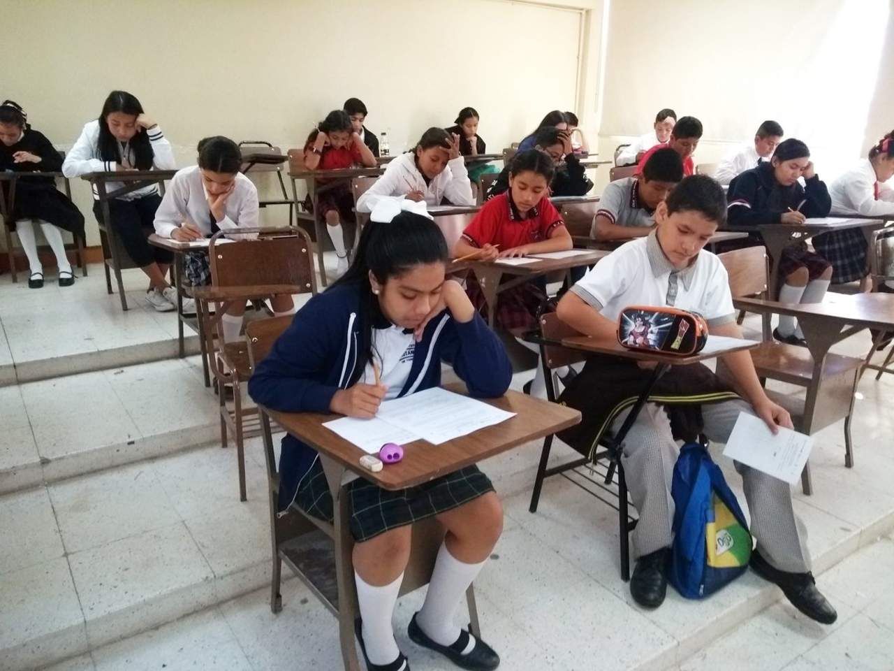 Se inscribieron casi 3 mil estudiantes de 173 escuelas de nivel primaria (cuarto, quinto y sexto grado) y secundaria de La Laguna de Coahuila y Durango. (EL SIGLO DE TORREÓN) 