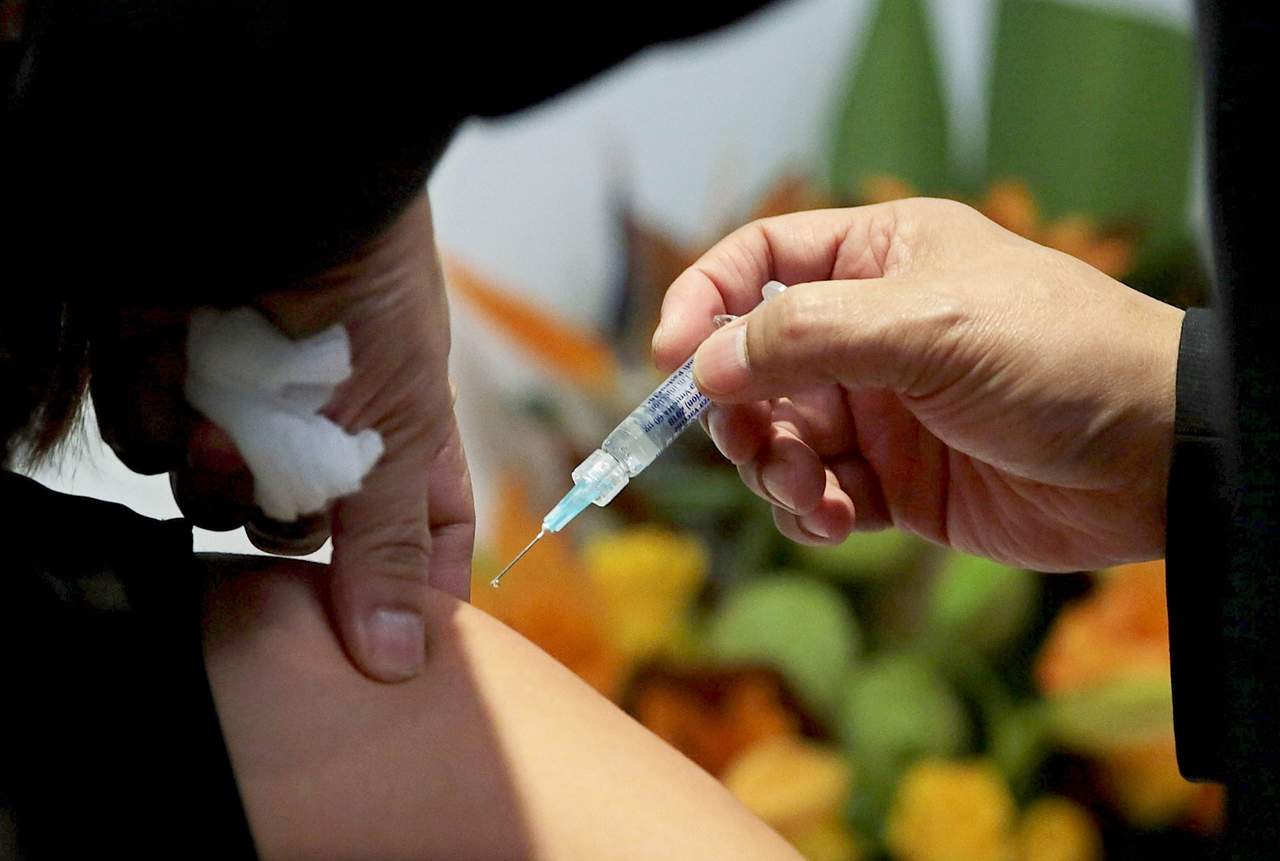 De 77 mil dosis de vacunas, este año se incrementó a 84 mil y hasta el momento, se tiene un avance de aplicación del 17 por ciento de dicha meta. (ARCHIVO) 


