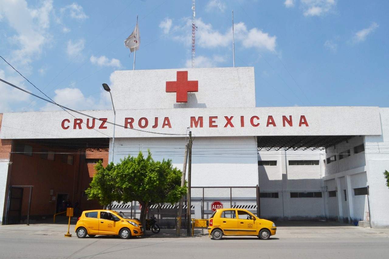 El hombre fue llevado a la Cruz Roja de Torreón para su atención, sin embargo, falleció. (ARCHIVO) 