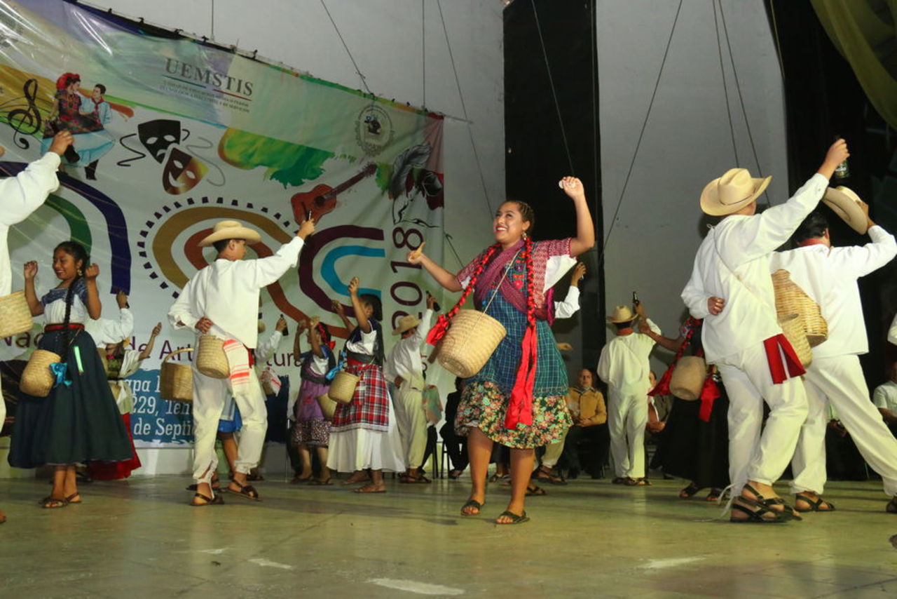 Semana. El Encuentro Nacional de Arte y Cultura 2018, del UEMSTIS, tendrá lugar en Torreón del 5 al 9 de noviembre. (CORTESÍA)