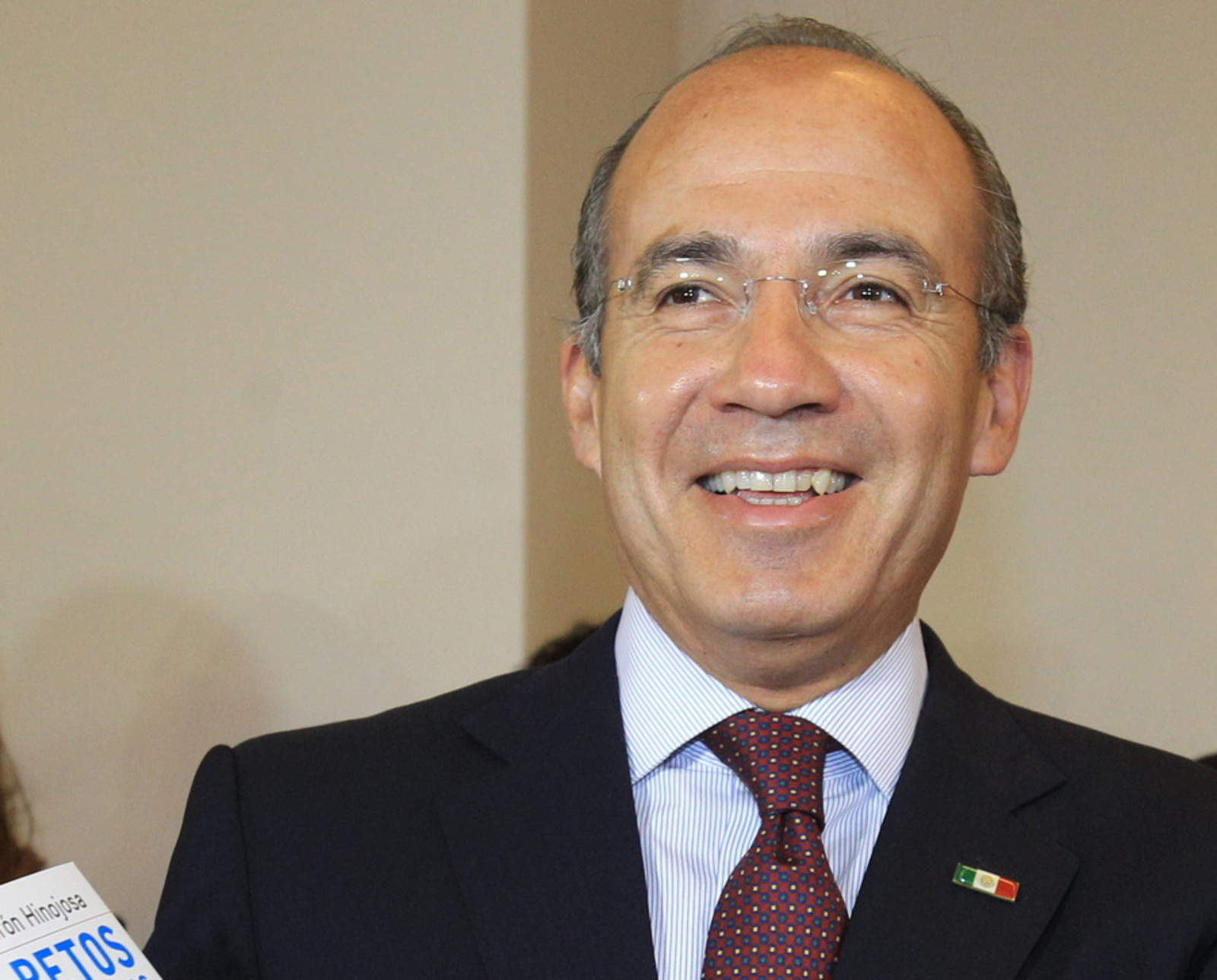 Felipe Calderón evalúa crear un nuevo partido. (ARCHIVO) 