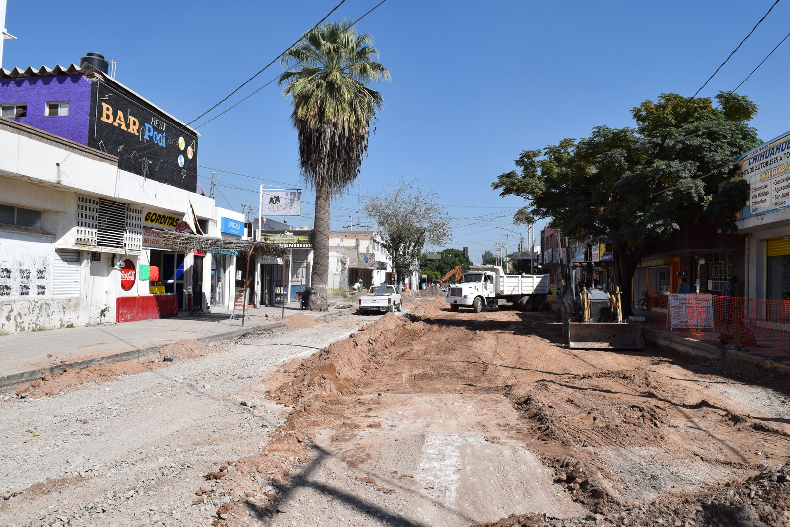 Obras. Los ahorros obtenidos por 4 millones, permitieron ampliar obras en la calle Centenario. (EL SIGLO DE TORREÓN)