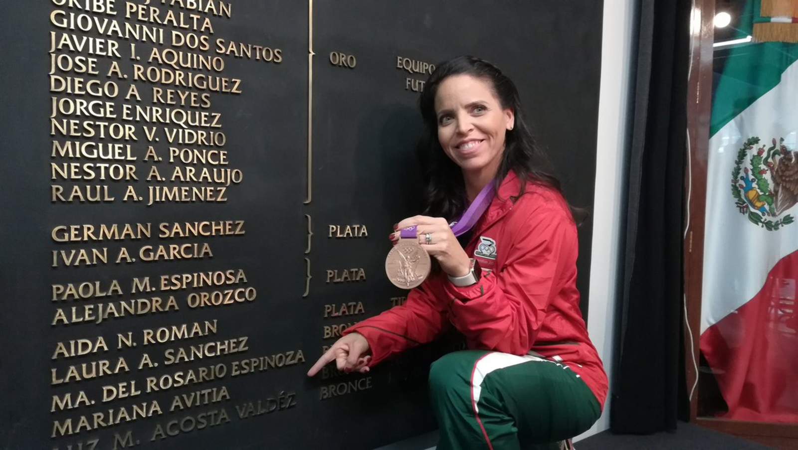 Luz Mercedes Acosta es la tercera halterista en ser medallista olímpica, luego de Soraya Jiménez y la chihuahuense Damaris Aguirre. (Especial)